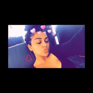 Meet your Posher, Daniela